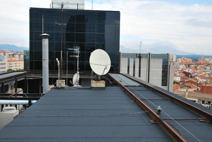 Sabadell > Reparació de goteres en el Paddock Boulevard