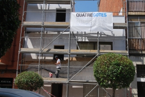 Sant Feliu de Llobregat > Rehabilitación de fachada particular